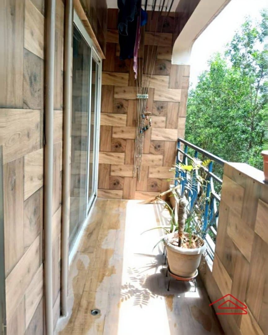Balcony 2