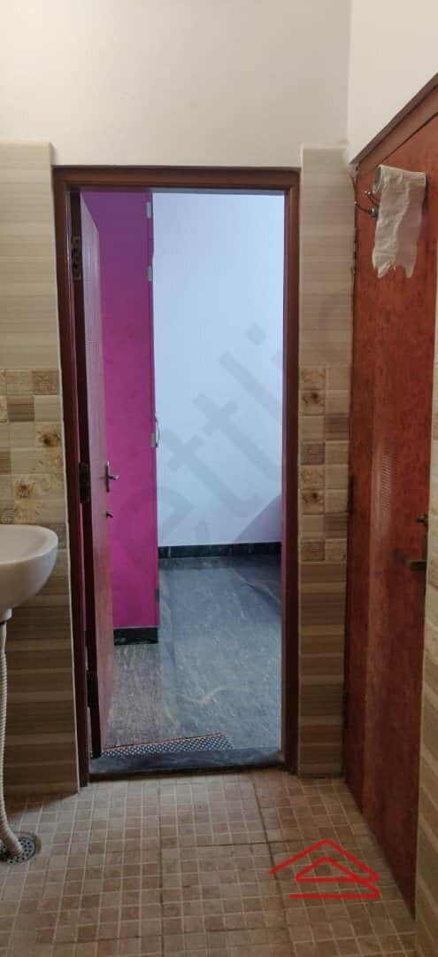 Sub Unit : bedrooms 1