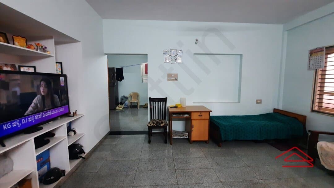 halls-WX5i.jpg