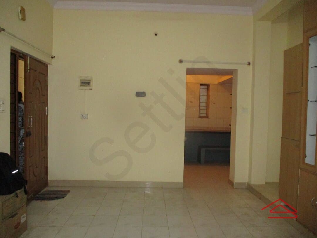 halls-utt9.jpg