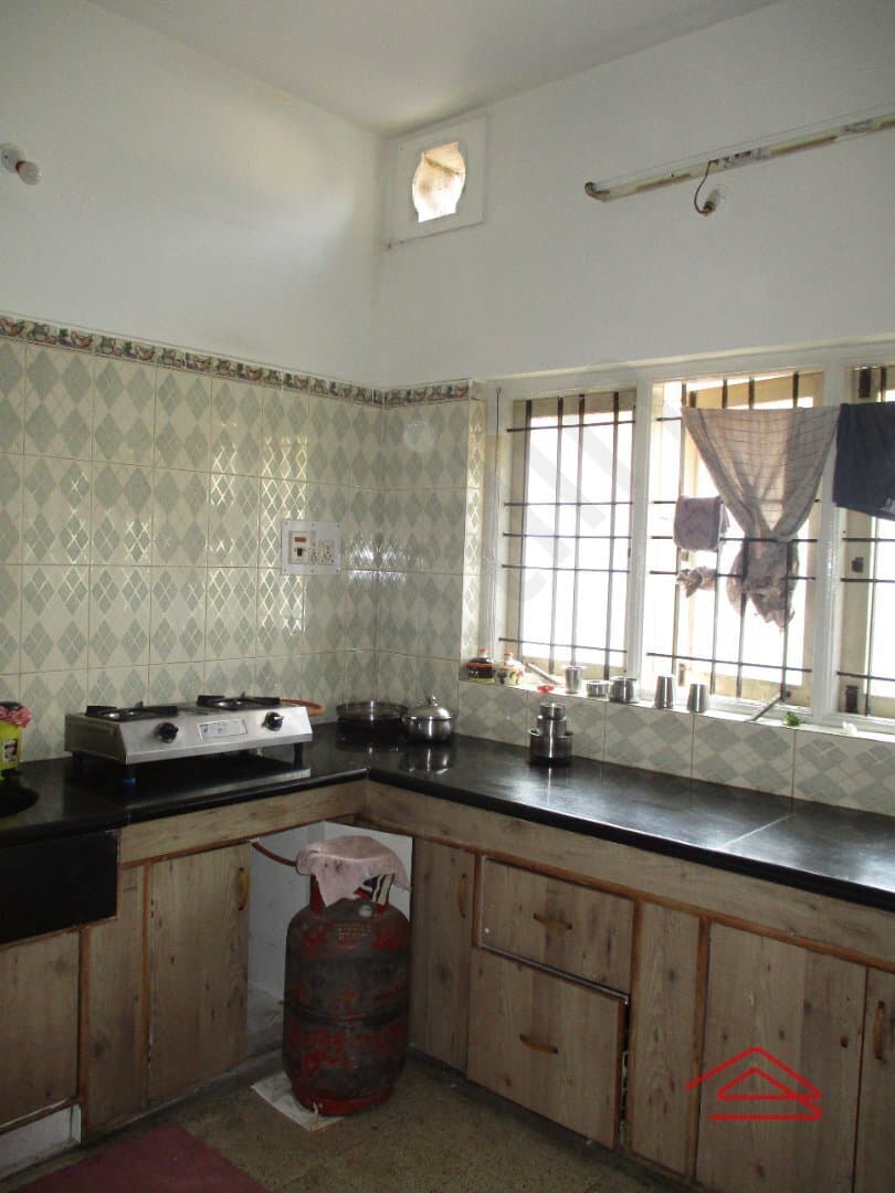 kitchens-nEFi.jpg