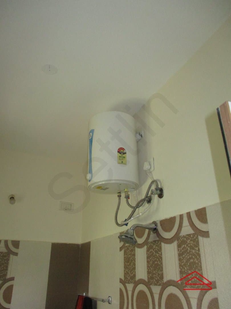 bathrooms-eFHQ.jpg