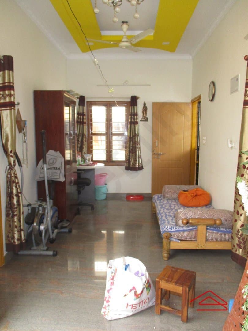 halls-mvi6.jpg