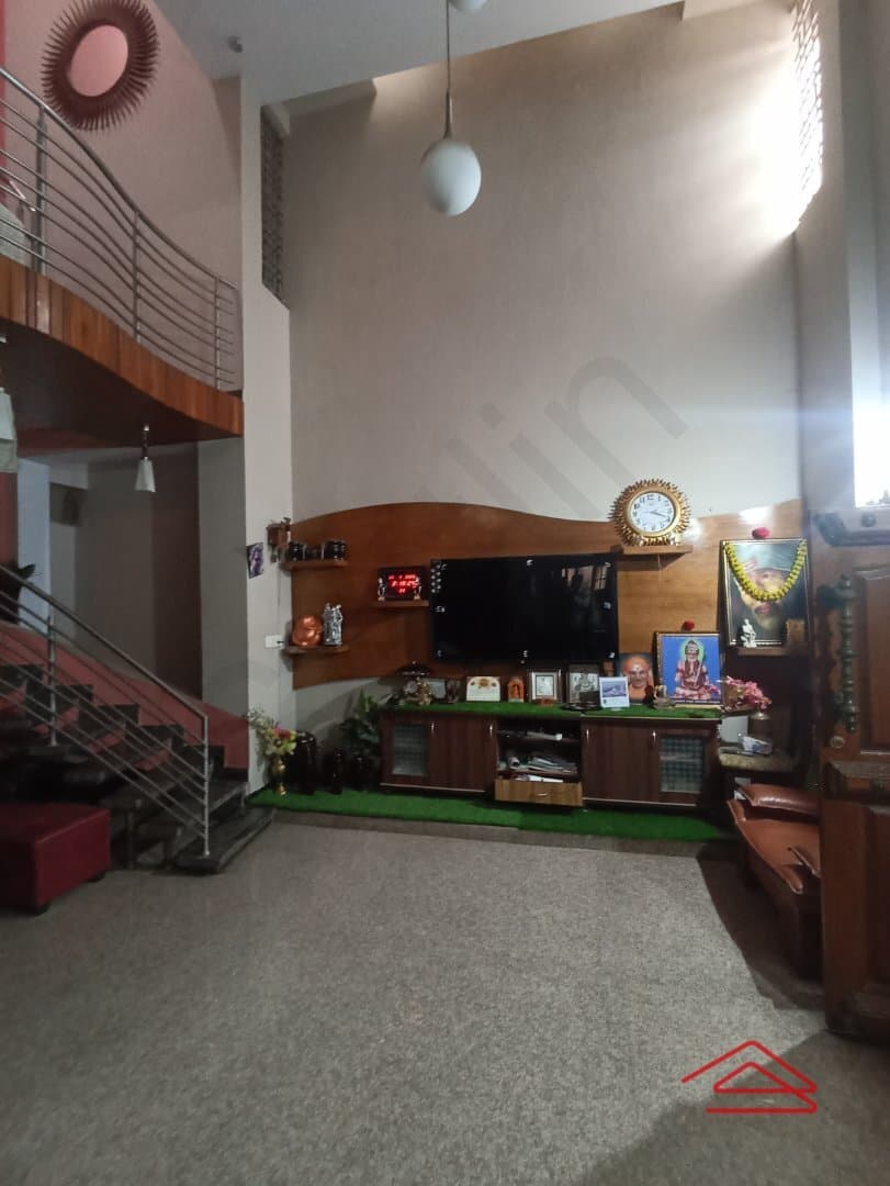halls 1