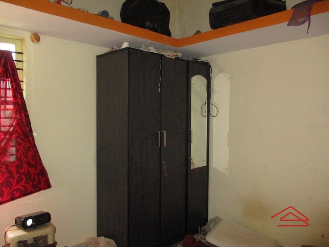 bedrooms-K9i7.jpg