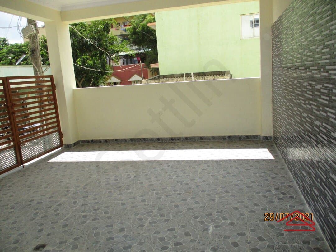 parkings-hmLd.jpg