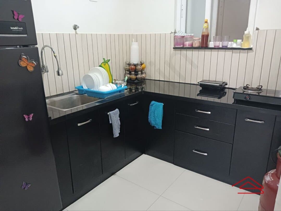 Kitchen 1