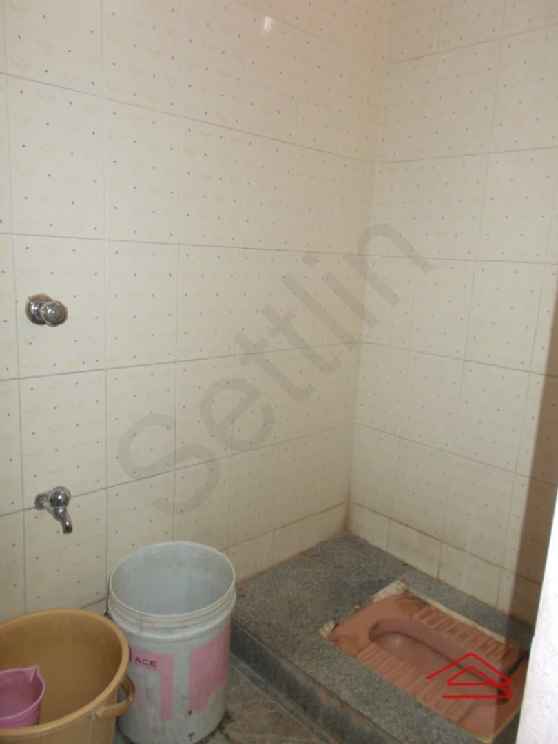 bathrooms-1593001103908.jpg