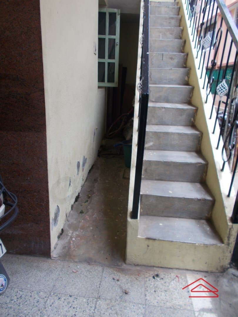 frontYards-1593000949527.jpg