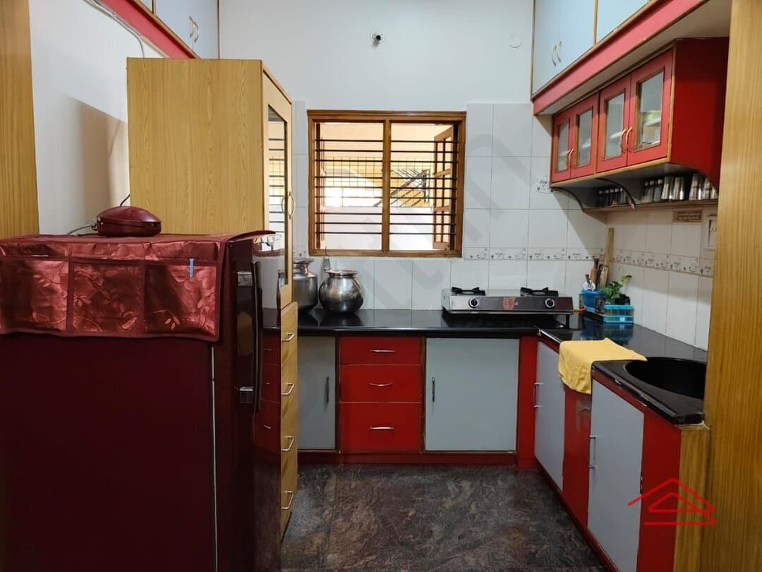 kitchens-L5b2.jpg
