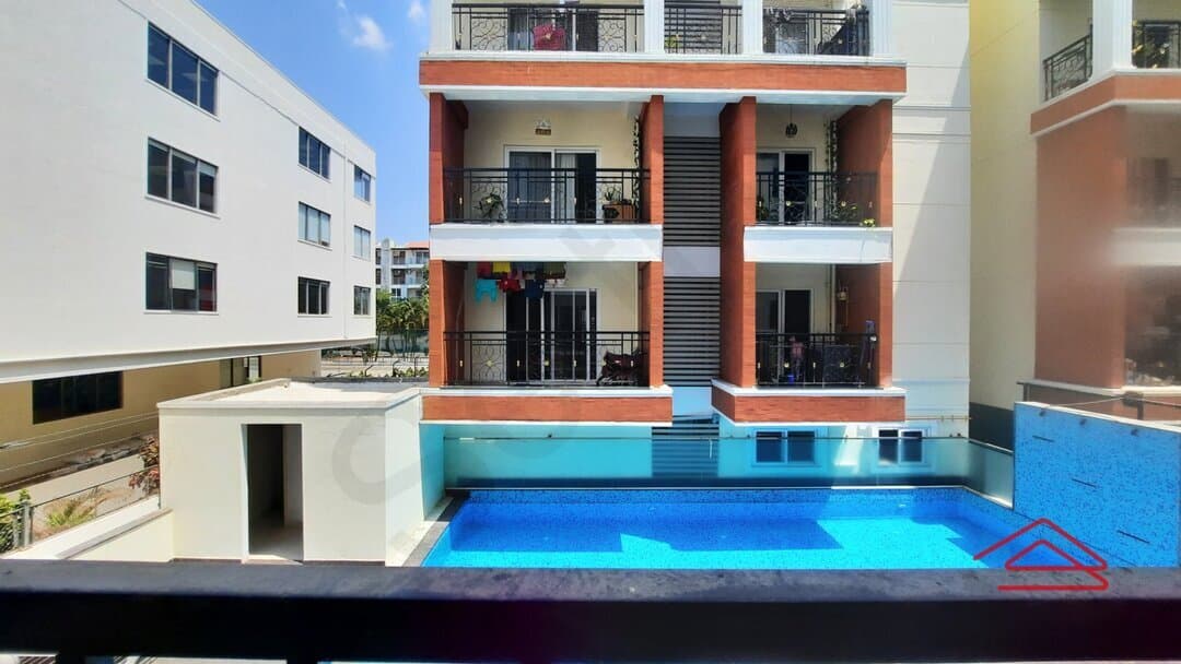 Balcony 2