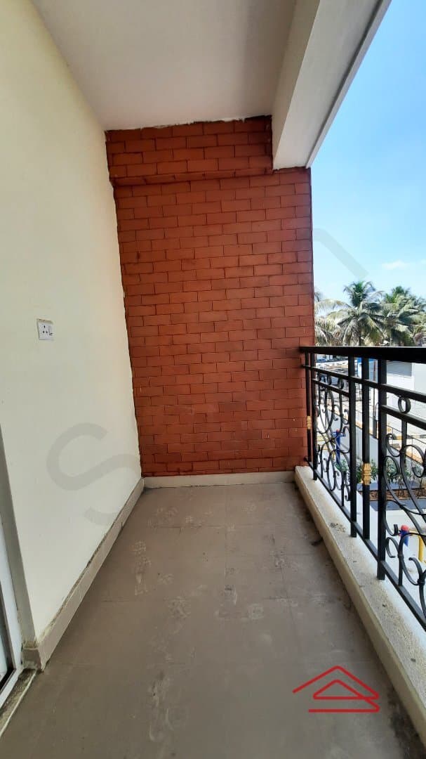 Balcony 1