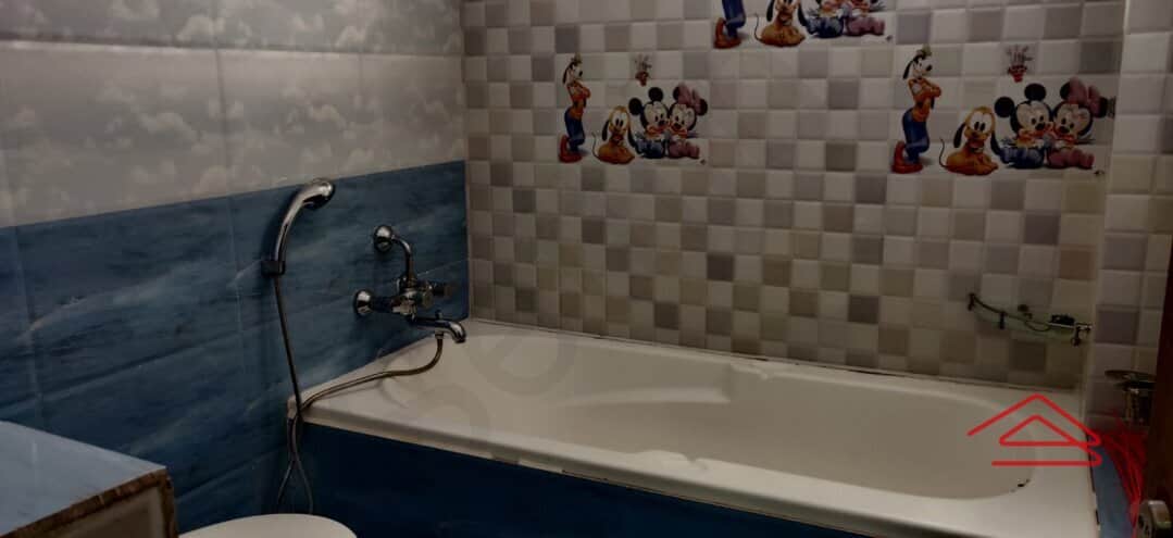 Sub Unit : bathrooms 3