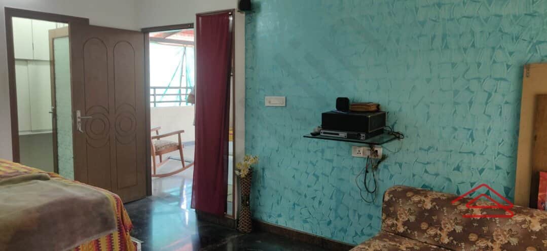 Sub Unit : bedrooms 4