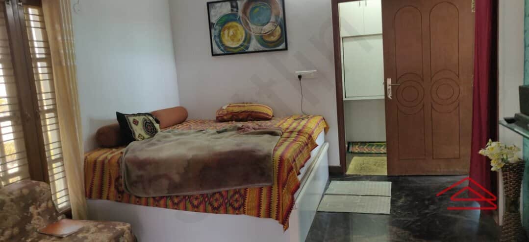 Sub Unit : bedrooms 4