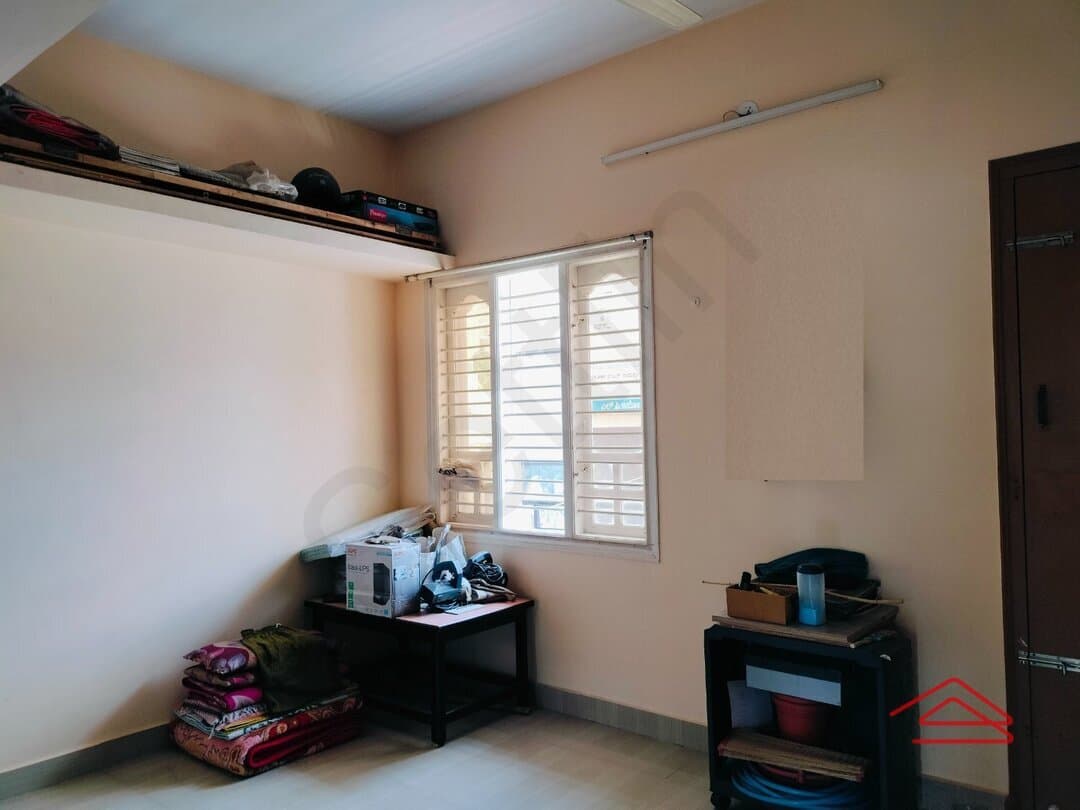 bedrooms-mKgH.jpg