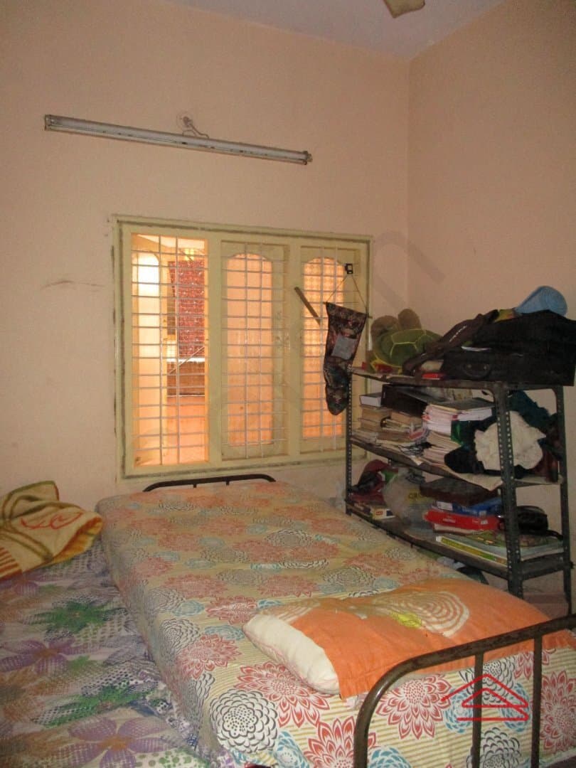 bedrooms-aEWX.jpg