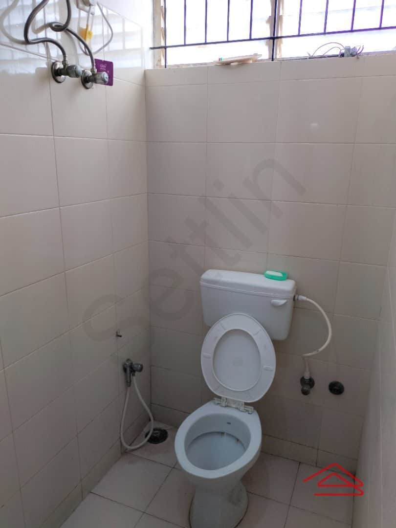 Bathroom 2