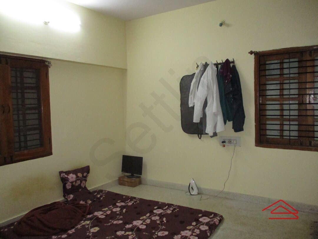 bedrooms-zymN.jpg