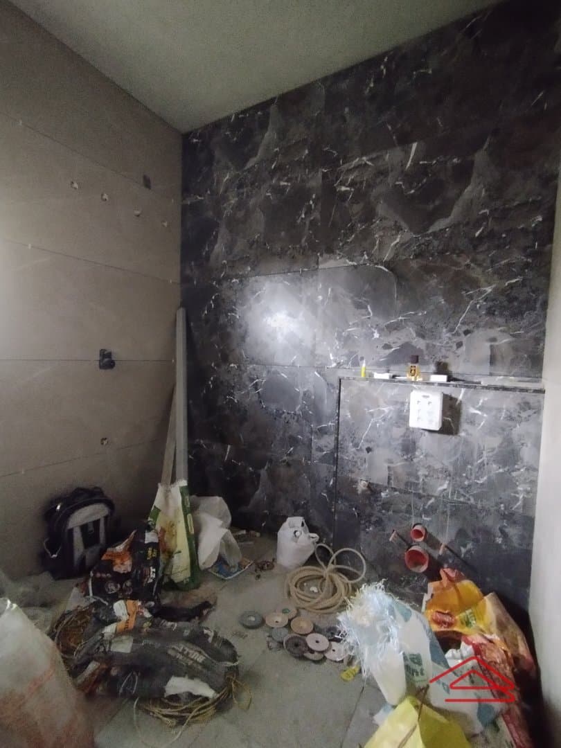 bathrooms-KBwX.jpg