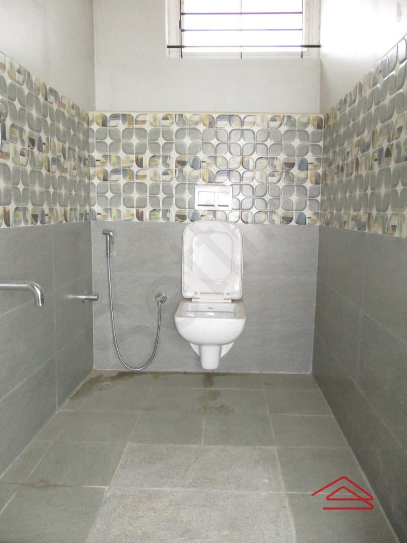 bathrooms-T2SZ.jpg