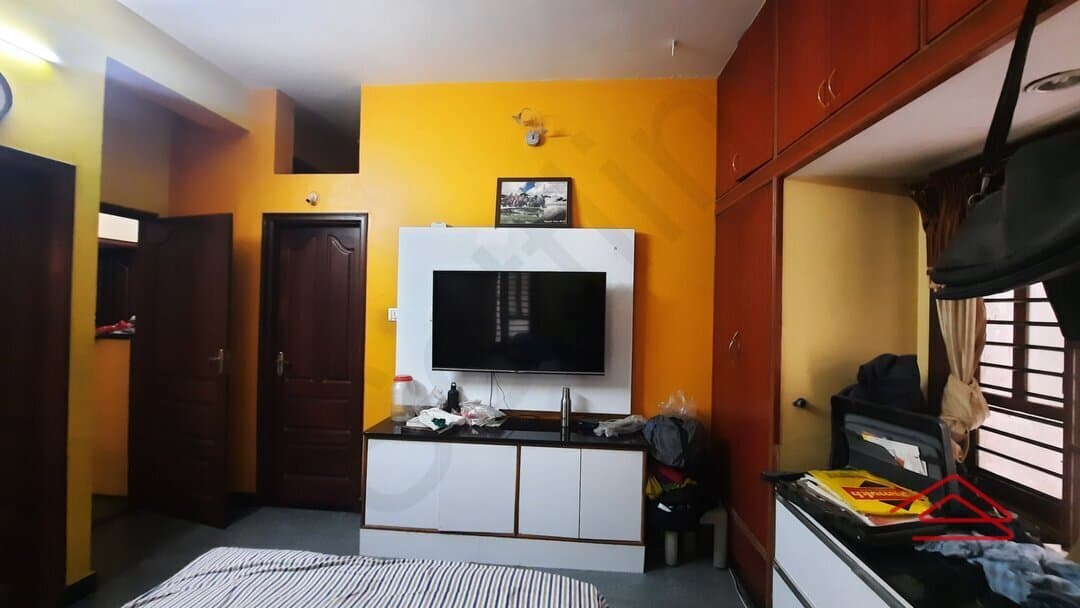bedrooms-n83D.jpg