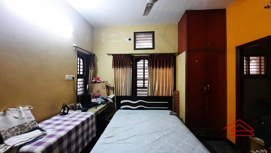 bedrooms-QTy2.jpg