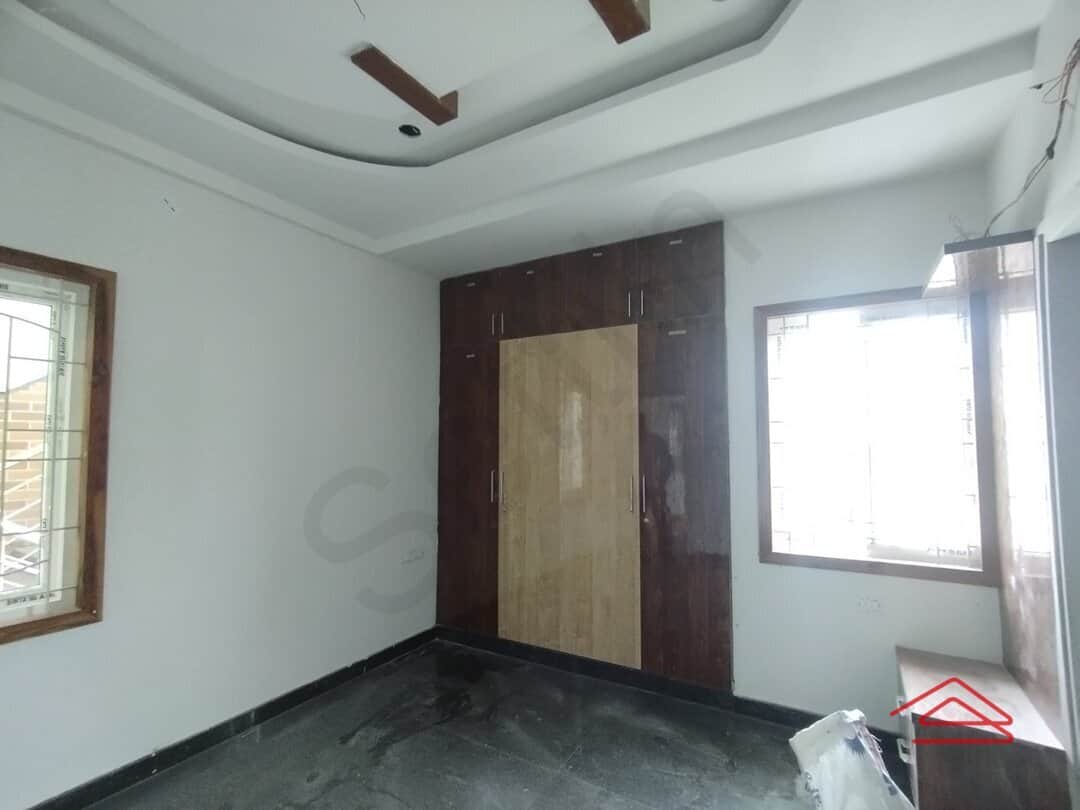 Sub Unit : bedrooms 3