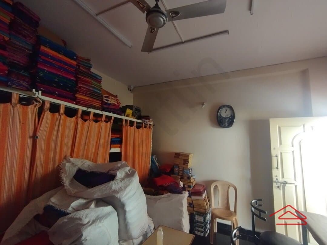bedrooms-QZdp.jpg