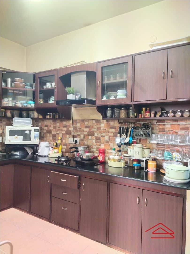 Kitchen 1