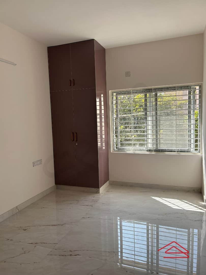 Sub Unit : bedrooms 1