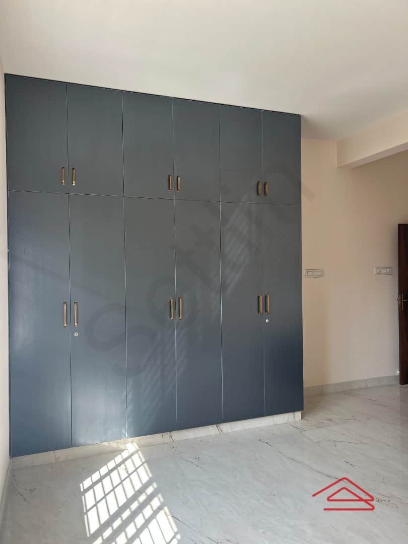 Sub Unit : bedrooms 3