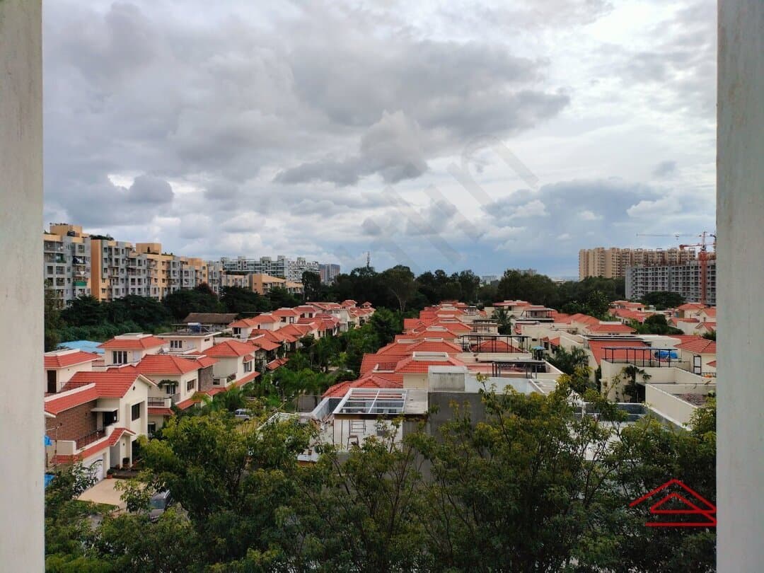 Balcony 2