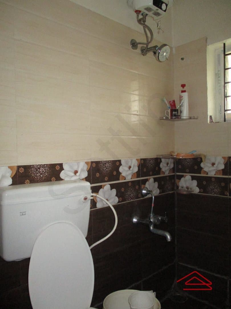 bathrooms-THPQ.jpg