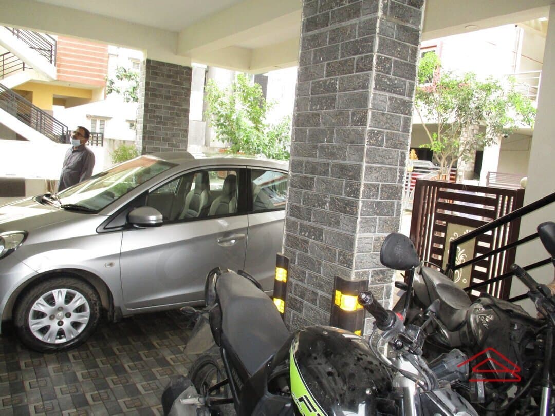 parkings-KgGT.jpg