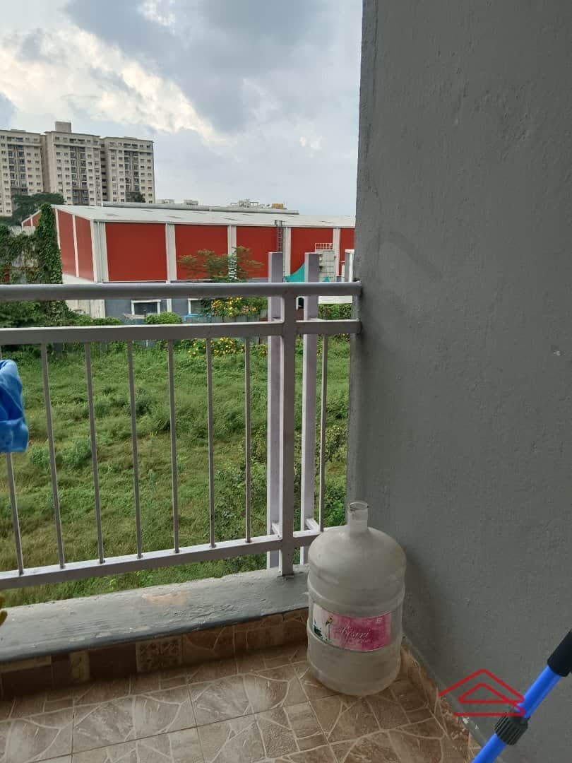 Balcony 1