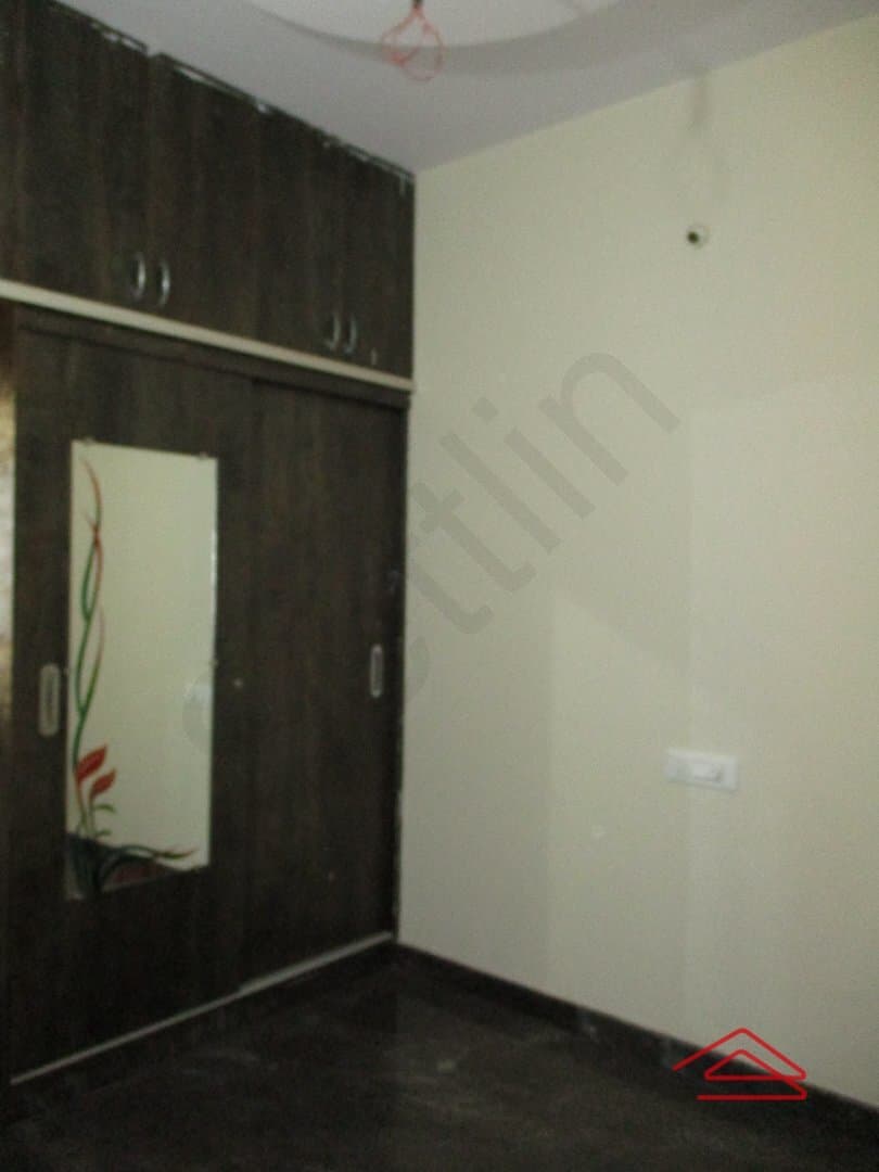 bedrooms-tJ4h.jpg