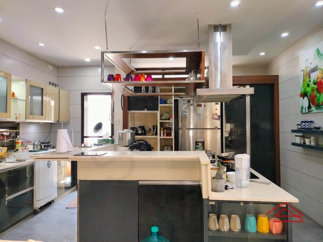 Kitchen 1