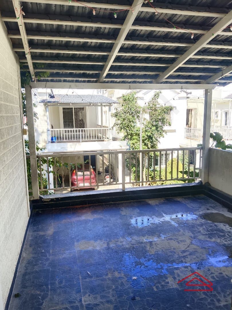 Balcony 1