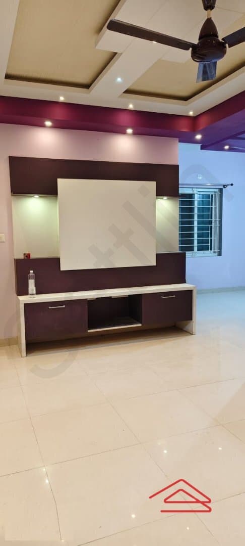 Hall 1