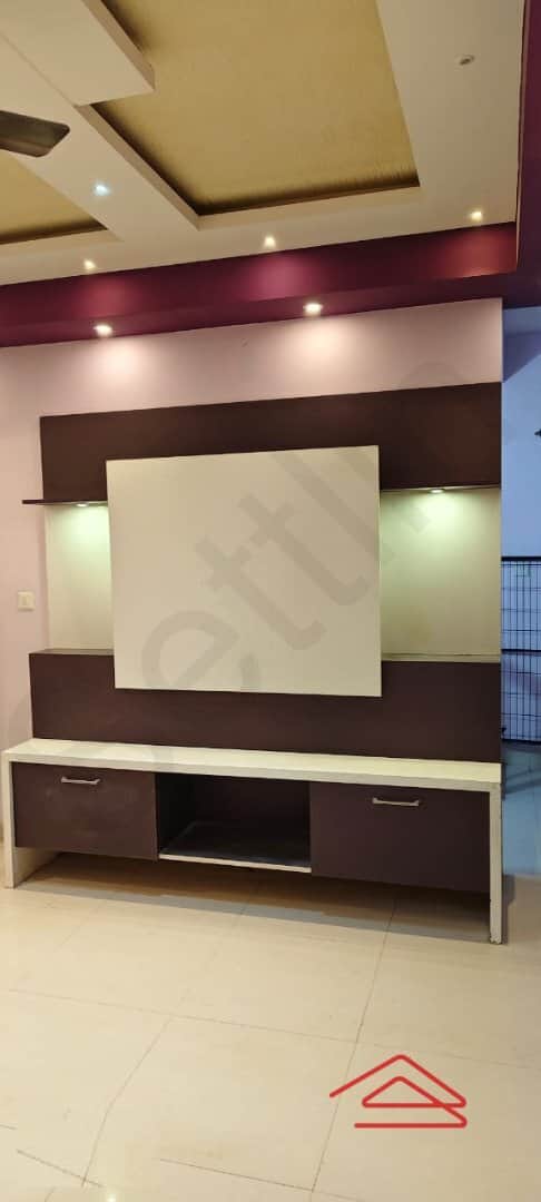 Hall 1