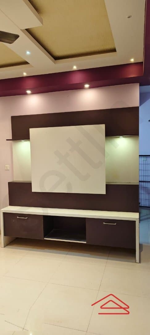Hall 1
