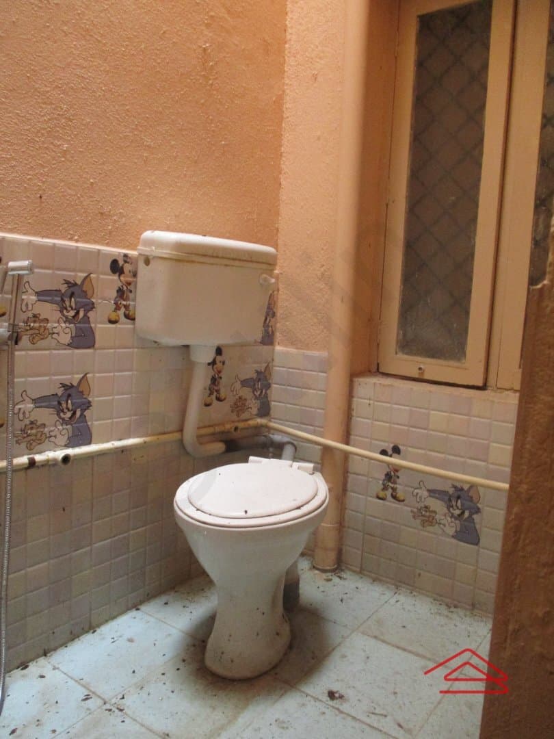 bathrooms-jdAG.jpg