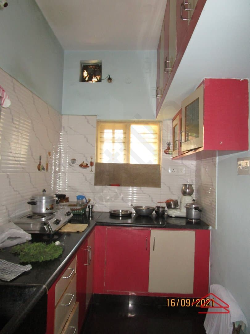 kitchens-vHtw.jpg