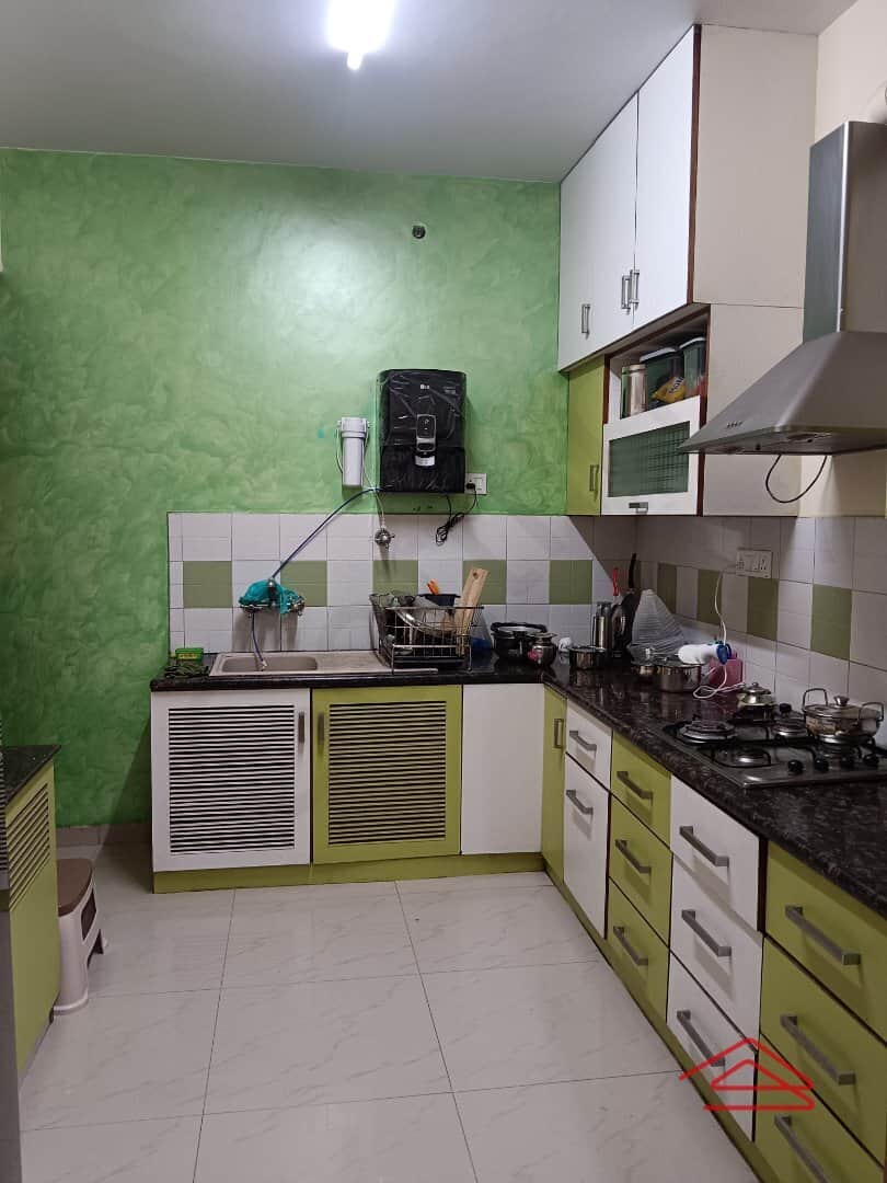 Kitchen 1