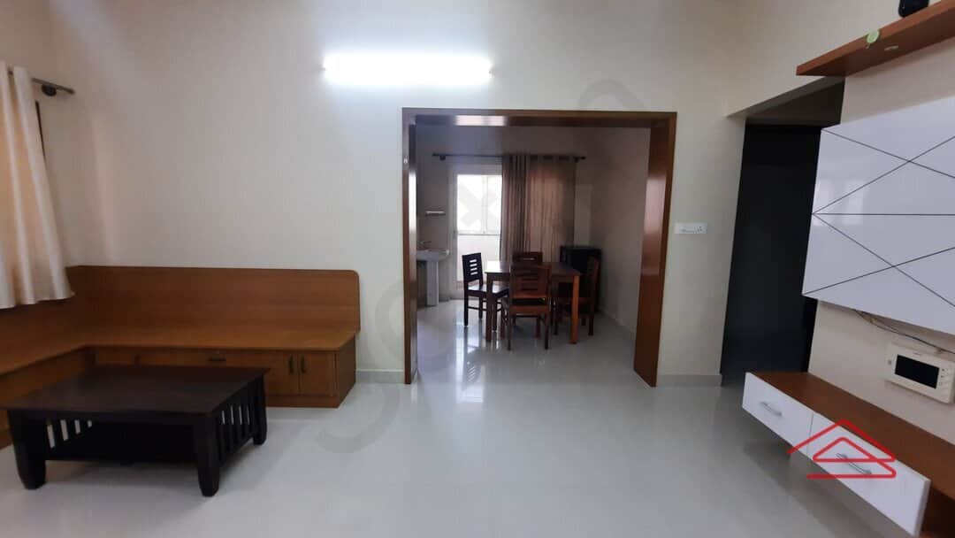 halls-A2M6.jpg