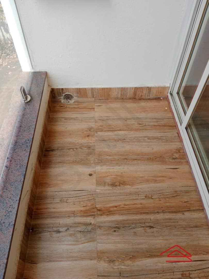 Sub Unit : balconies 1