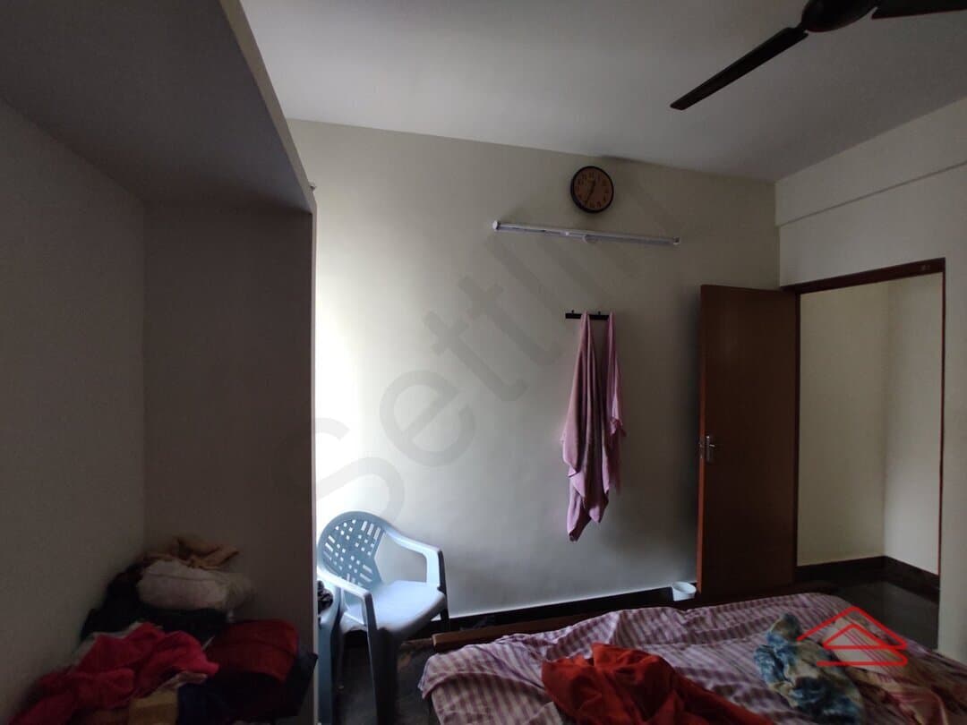 bedrooms-Fu7X.jpg
