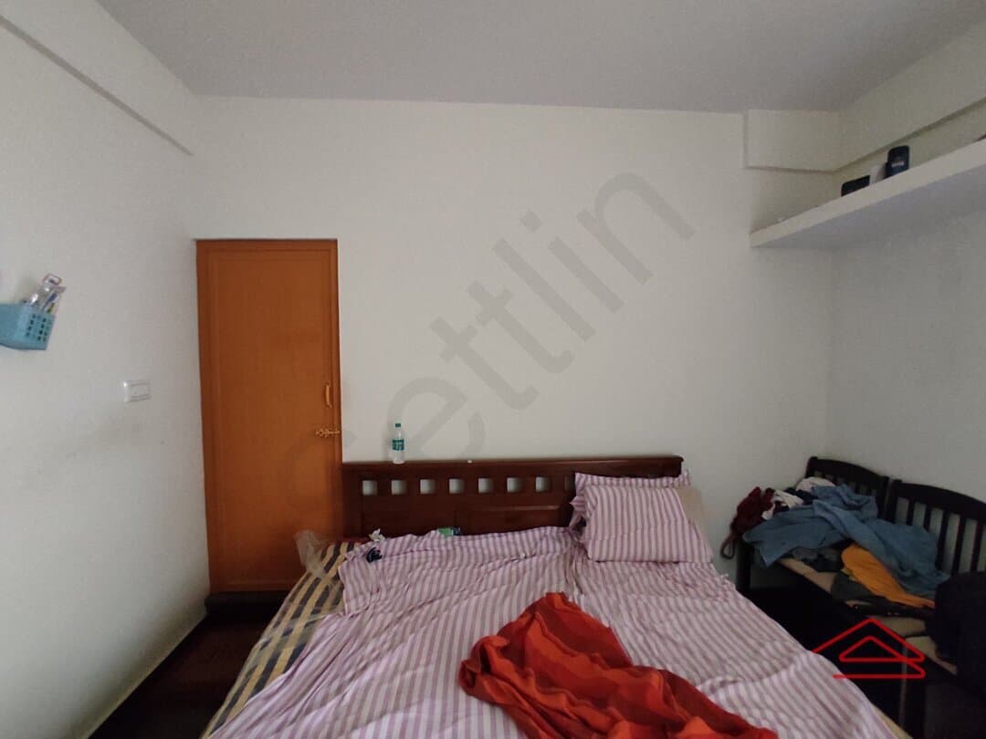 bedrooms-Yveb.jpg