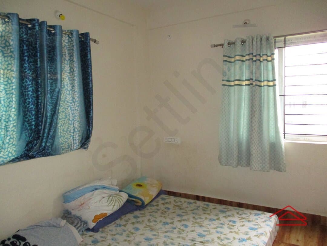 bedrooms-dFJG.jpg